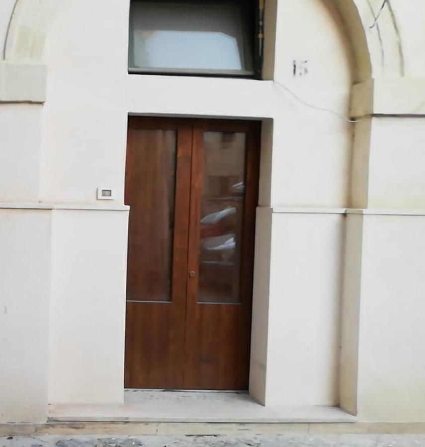 Dimora Salentina Via Scarambone Lecce Daire Dış mekan fotoğraf